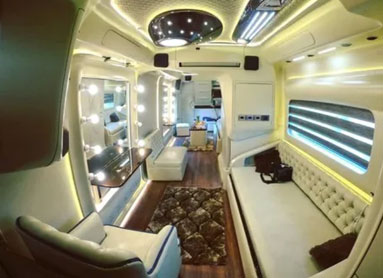 celebrity personal vanity van customisation in delhi